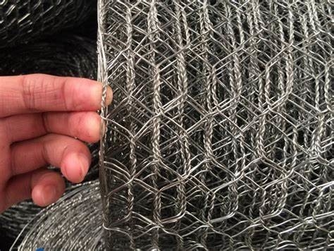 Garden 1/2'' Hexagonal Wire Netting 12M galvanised chicken wire mesh